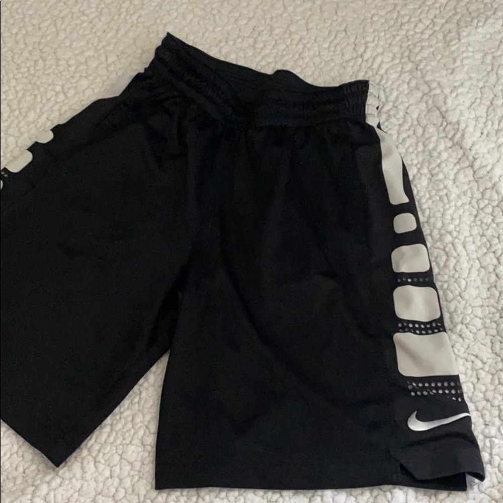 Nike elite black basketball shorts